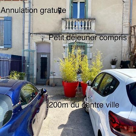 Cote Court Bed & Breakfast LʼIsle-sur-la-Sorgue Exterior foto