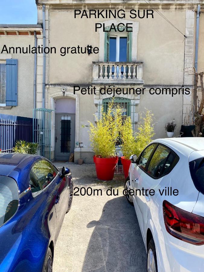 Cote Court Bed & Breakfast LʼIsle-sur-la-Sorgue Exterior foto